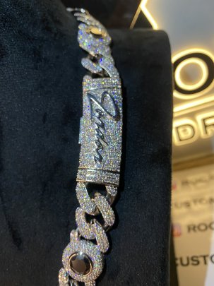 Iced Out Cuban Chain 24inch 6