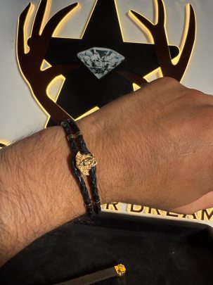 Medusa Leather Bracelet For Men And Women