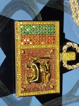 Sri Lanka's Flag Diamond Pendant 0