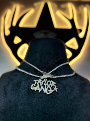 The Pursuit Of Ultimate Luxury Rich Or Nothing Diamond Pendant